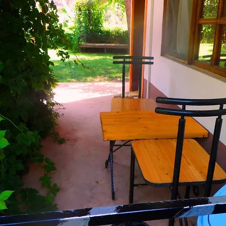 Guest house Arya