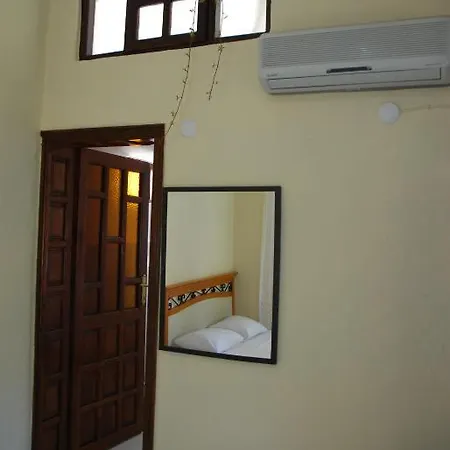 Guest house Arya 3*